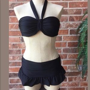 H2oh  The ultimate underwire bandeau & swim skirt